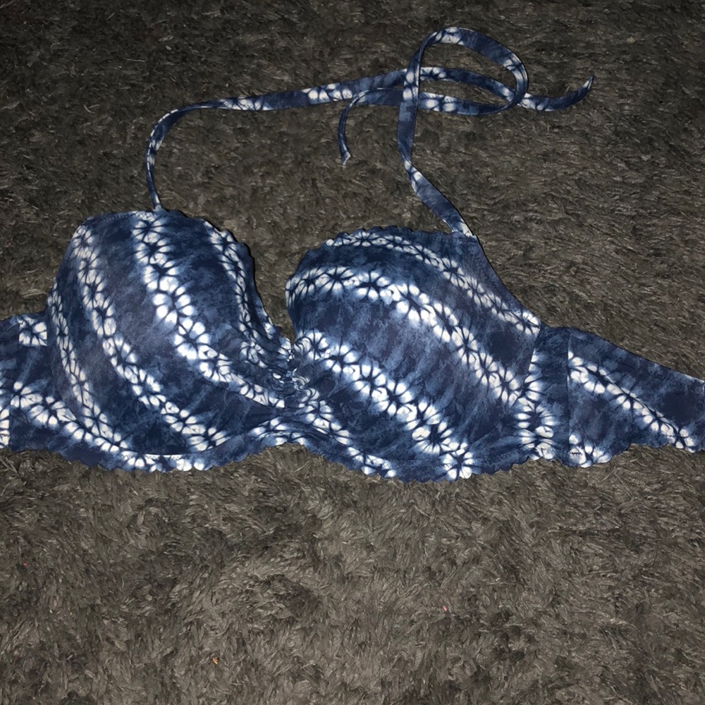 Victoria Secret bathing suit top 💕